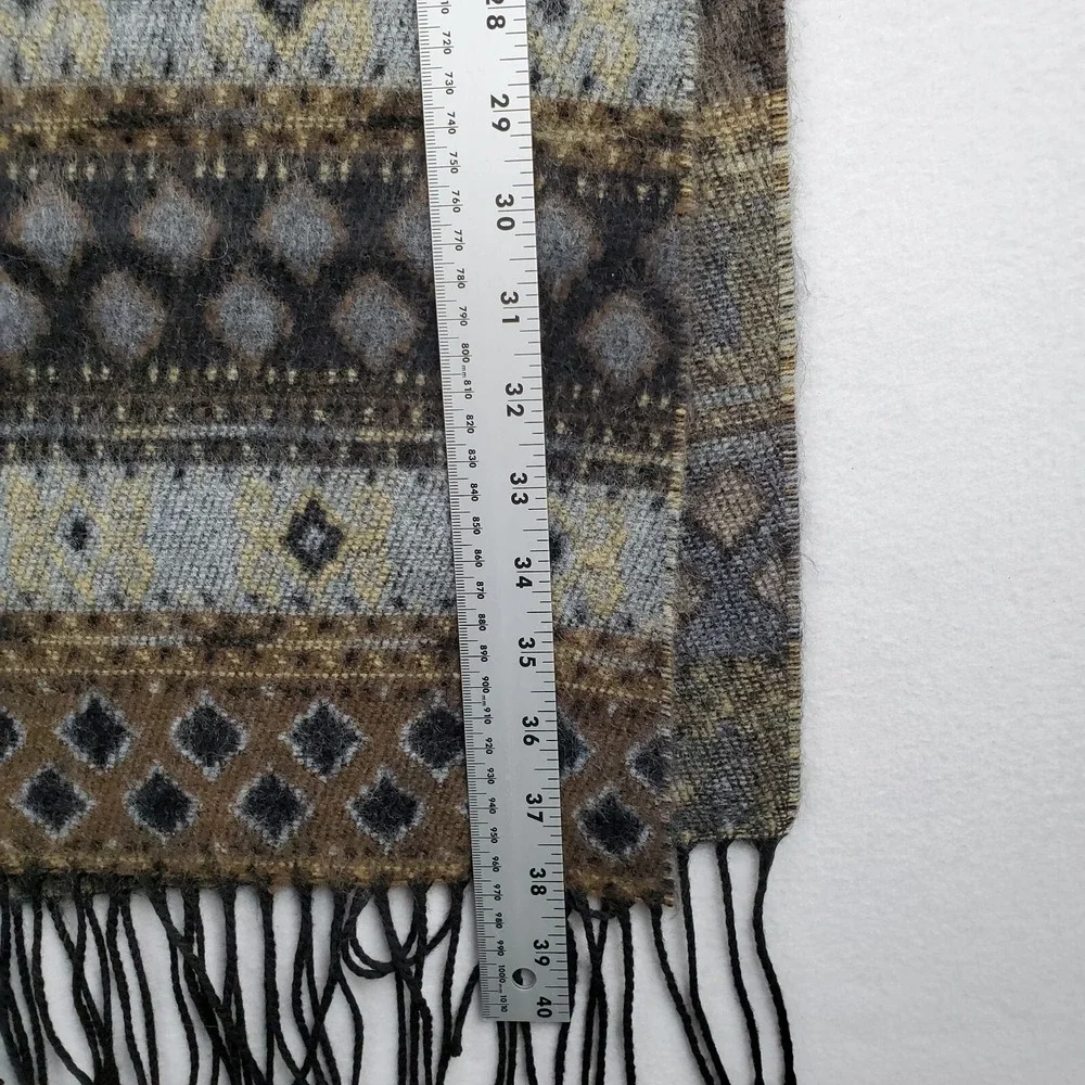 Berkshire Italy Reversible Scarf Women's Multicolor Geometric Fringed‎ Trim